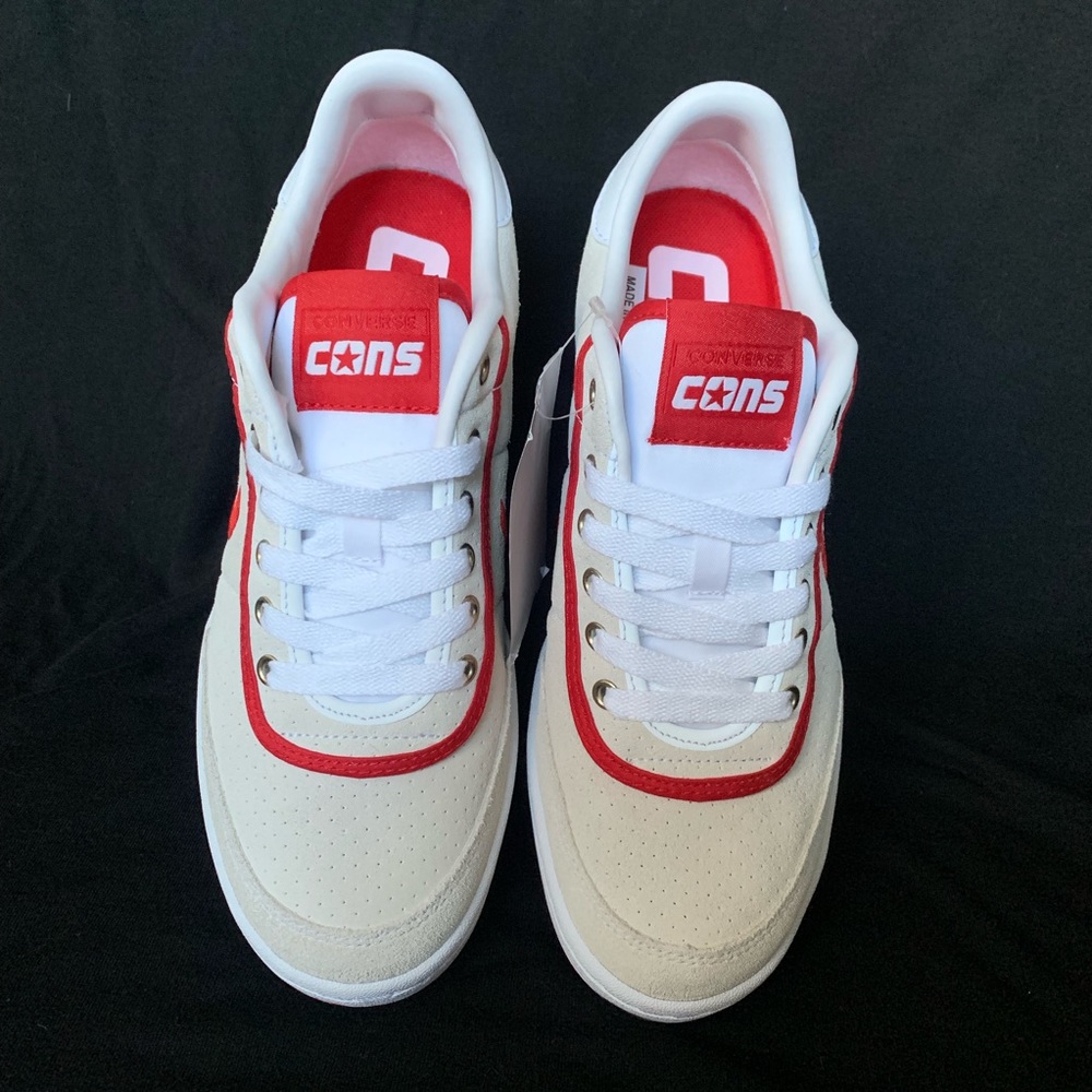 REAL SUEDE Custom Star Wars Poe Dameron Converse - Picture 3 of 6